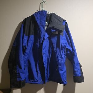Vintage 90's North Face Men's Jacket in Blue and Black - Goretex (Medium)